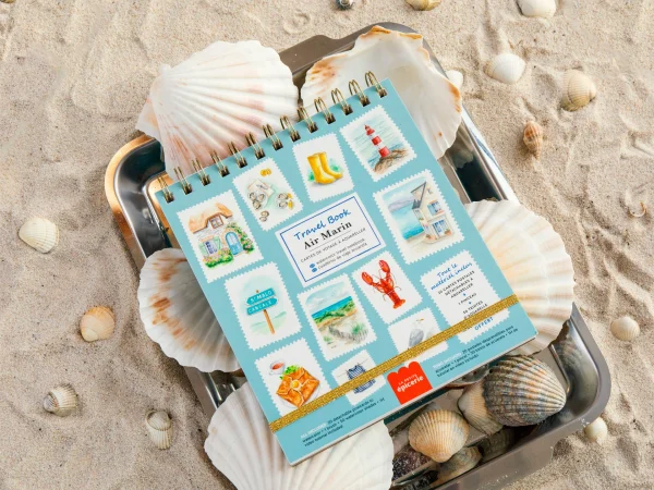 TRAVEL BOOK- AIR MARINE